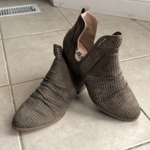 AMS Olive Green Women’s suede bootie